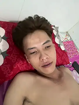 Nguyencuong1999 online show from April 2026 03:31:02 PM