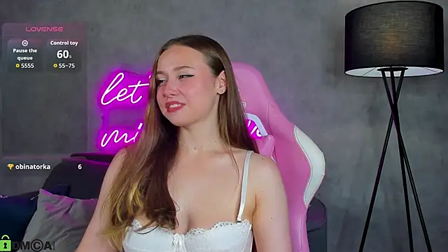 Snapshot of Vanessa_Williamsonn chatting on July 2026 05:29:02 PM Vanessa Williamsonn online show from July 2026 05:29:02 PM
