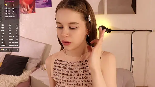 Snapshot of dream_sweet chatting on May 2026 03:18:02 PM dream sweet online show from May 2026 03:18:02 PM