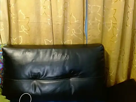 Snapshot of Sofiia_Vega_ chatting on April 2026 04:04:02 PM Sofiia Vega online show from April 2026 04:04:02 PM