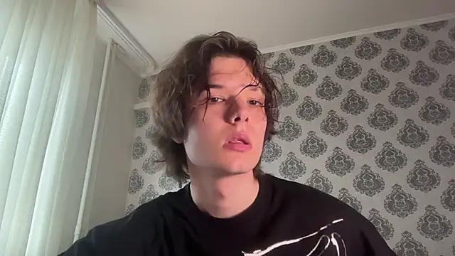 Snapshot of tomasdickpick chatting on May 2026 06:54:02 AM tomasdickpick online show from May 2026 06:54:02 AM