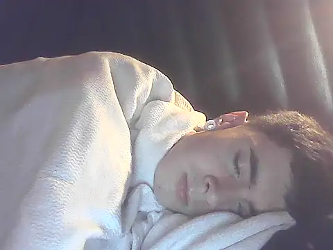 Snapshot of lio____ chatting on May 2026 09:06:01 AM lio online show from May 2026 09:06:01 AM