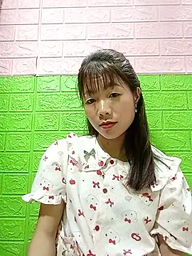 Snapshot of AmyLinee01 chatting on June 2026 12:15:02 AM AmyLinee01 online show from June 2026 12:15:02 AM