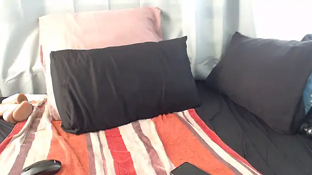 Snapshot of Lucia-boobs chatting on July 2026 02:04:02 PM Lucia-boobs online show from July 2026 02:04:02 PM