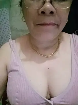 Snapshot of Funsexy1 chatting on May 2026 03:24:02 AM Funsexy1 online show from May 2026 03:24:02 AM