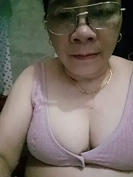 Snapshot of Funsexy1 chatting on May 2026 10:37:01 PM Funsexy1 online show from May 2026 10:37:01 PM