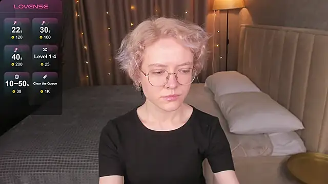 Snapshot of HottoKori chatting on May 2026 05:34:02 AM HottoKori online show from May 2026 05:34:02 AM