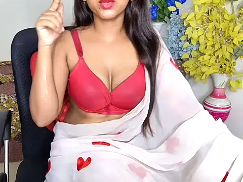 Snapshot of Preety_Baby chatting on July 2026 04:32:02 PM Preety Baby online show from July 2026 04:32:02 PM