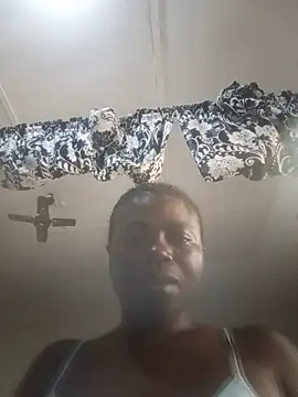 Snapshot of Bobqeen1 chatting on July 2026 11:04:01 AM Bobqeen1 online show from July 2026 11:04:01 AM