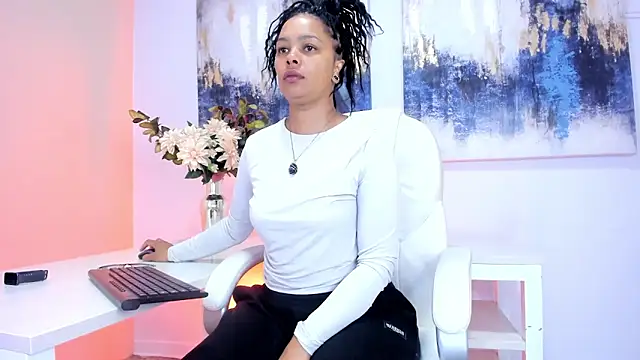 andreazoe online show from June 2026 02:28:02 PM