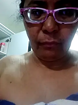 Snapshot of sexymomsn chatting on May 2026 11:59:01 AM sexymomsn online show from May 2026 11:59:01 AM