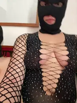 Snapshot of cherrygirl00 chatting on May 2026 01:29:02 PM cherrygirl00 online show from May 2026 01:29:02 PM