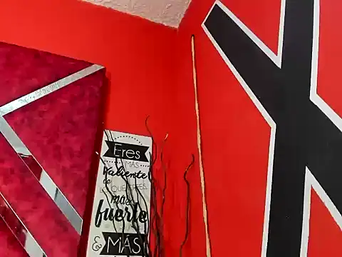 chrisstin foxx  online show from April 2026 05:32:02 AM