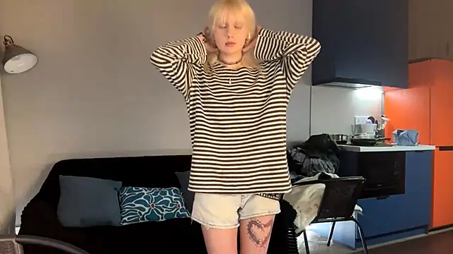 DivinaSpanski online show from March 2026 01:06:01 PM