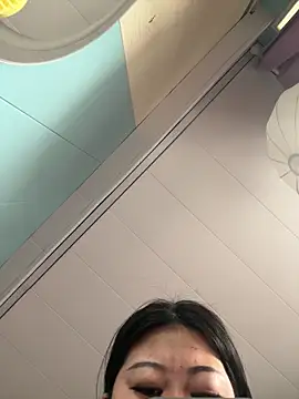 Snapshot of zhenzhen_bb chatting on March 2026 06:28:01 AM zhenzhen bb online show from March 2026 06:28:01 AM