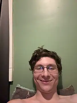 Zombieman420860 online show from March 2026 03:21:02 AM