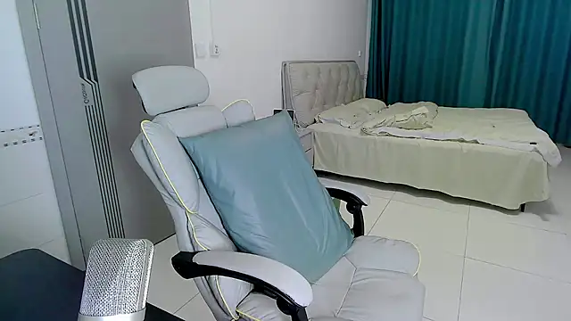 zzzzppp3 online show from August 2026 01:02:02 PM
