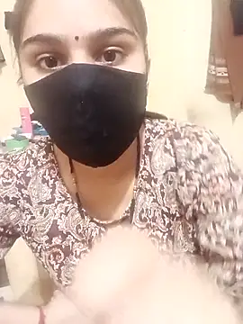 Snapshot of shimarnO chatting on March 2026 01:43:02 PM shimarnO online show from March 2026 01:43:02 PM