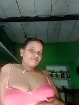 Snapshot of Shivani09900 chatting on July 2026 09:13:02 AM Shivani09900 online show from July 2026 09:13:02 AM