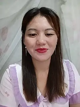 Snapshot of meg_06 chatting on July 2026 09:32:02 PM meg 06 online show from July 2026 09:32:02 PM