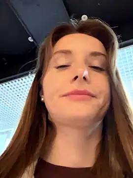 Snapshot of FReyja_44 chatting on May 2026 09:27:02 AM FReyja 44 online show from May 2026 09:27:02 AM