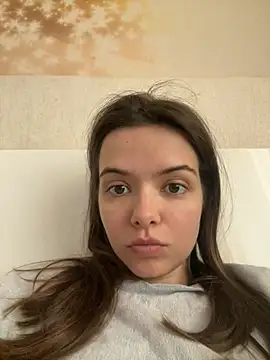 AForbiddenFlower online show from April 2026 05:18:02 AM