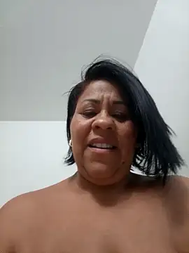 Snapshot of Veronica_missbigg chatting on May 2026 10:15:02 PM Veronica missbigg online show from May 2026 10:15:02 PM