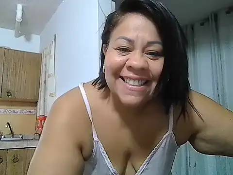 Snapshot of Veronica_missbigg chatting on May 2026 09:50:02 AM Veronica missbigg online show from May 2026 09:50:02 AM
