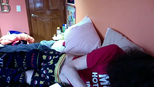 Snapshot of Teddy4420 chatting on March 2026 02:45:01 PM Teddy4420 online show from March 2026 02:45:01 PM