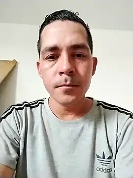 Gabriel leon33 online show from June 2026 06:54:01 PM