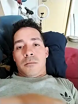Gabriel leon33 online show from June 2026 09:29:01 PM