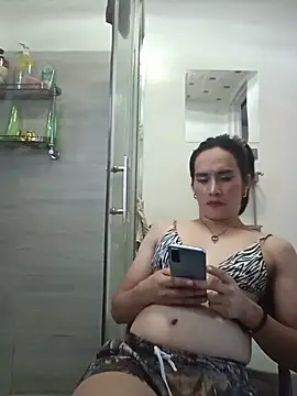 Snapshot of HornyKerujieTrans chatting on May 2026 10:29:01 PM HornyKerujieTrans online show from May 2026 10:29:01 PM
