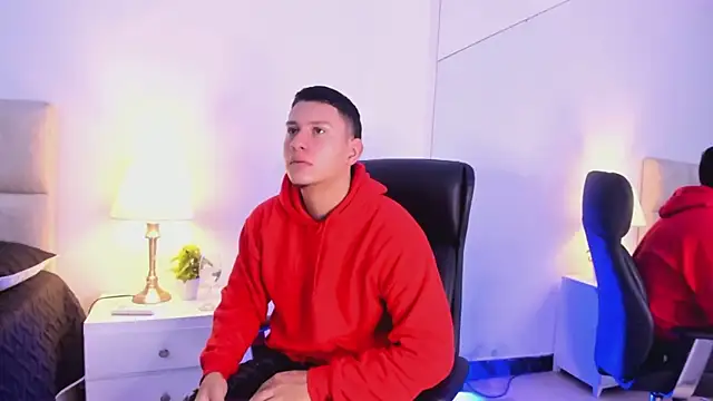 Chriss Diamond online show from May 2026 08:29:01 PM