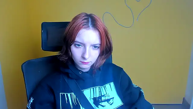 Snapshot of Butterfly_Milly chatting on April 2026 11:24:01 AM Butterfly Milly online show from April 2026 11:24:01 AM