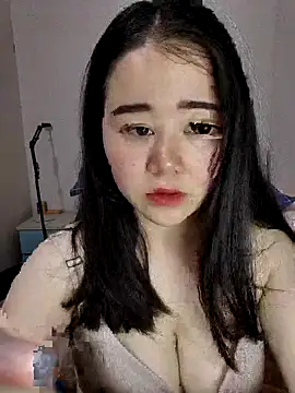 yaoyao0324 online show from March 2026 06:30:01 AM