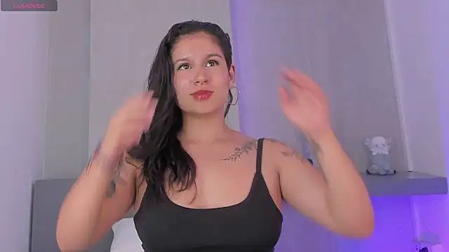 aurarosse  online show from March 2026 12:22:01 PM