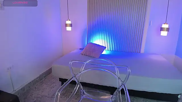 MollyGray8 online show from May 2026 12:54:02 PM