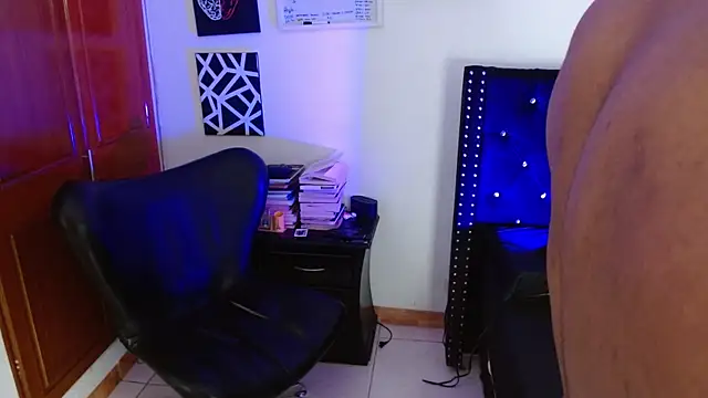 romanpearce  online show from April 2026 09:07:02 PM