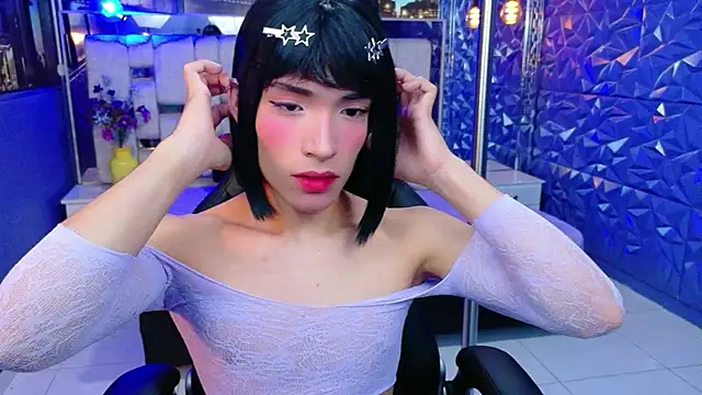 Snapshot of IsaacNovaa chatting on May 2026 01:07:02 PM IsaacNovaa online show from May 2026 01:07:02 PM