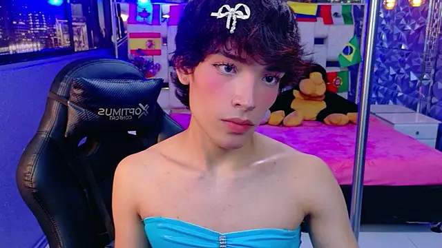 Snapshot of IsaacNovaa chatting on June 2026 08:36:01 PM IsaacNovaa online show from June 2026 08:36:01 PM