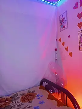 Kataleyaa Volkova online show from April 2026 07:03:01 PM