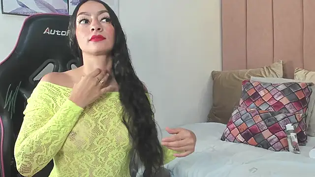 natalia vela online show from July 2026 12:11:01 PM