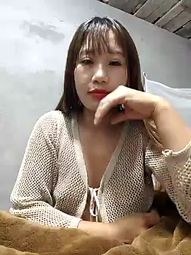 xinhxinh-cute online show from May 2026 12:41:02 AM
