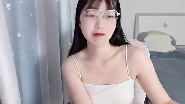 Snapshot of Anya-2026 chatting on April 2026 12:18:01 PM Anya-2026 online show from April 2026 12:18:01 PM