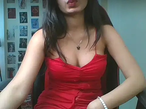 Snapshot of sweety_gaur chatting on April 2026 05:18:02 AM sweety gaur online show from April 2026 05:18:02 AM