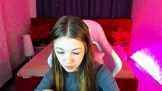 Snapshot of Miss_Shanel chatting on May 2026 01:03:01 AM Miss Shanel online show from May 2026 01:03:01 AM