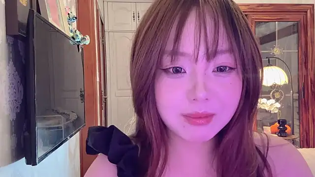thelittlexx online show from May 2026 07:48:01 AM