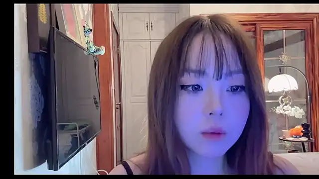 Snapshot of thelittlexx chatting on June 2026 07:57:01 AM thelittlexx online show from June 2026 07:57:01 AM