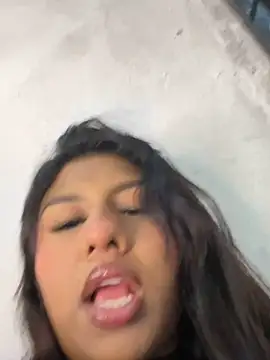 Snapshot of Daphnie_Foxx chatting on March 2026 01:40:02 AM Daphnie Foxx online show from March 2026 01:40:02 AM