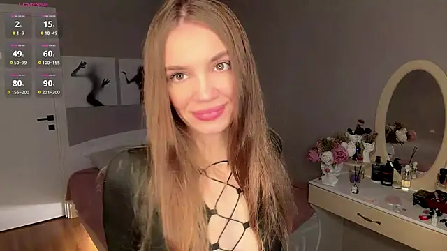 Snapshot of OdetteTrentinella chatting on April 2026 06:18:01 AM OdetteTrentinella online show from April 2026 06:18:01 AM